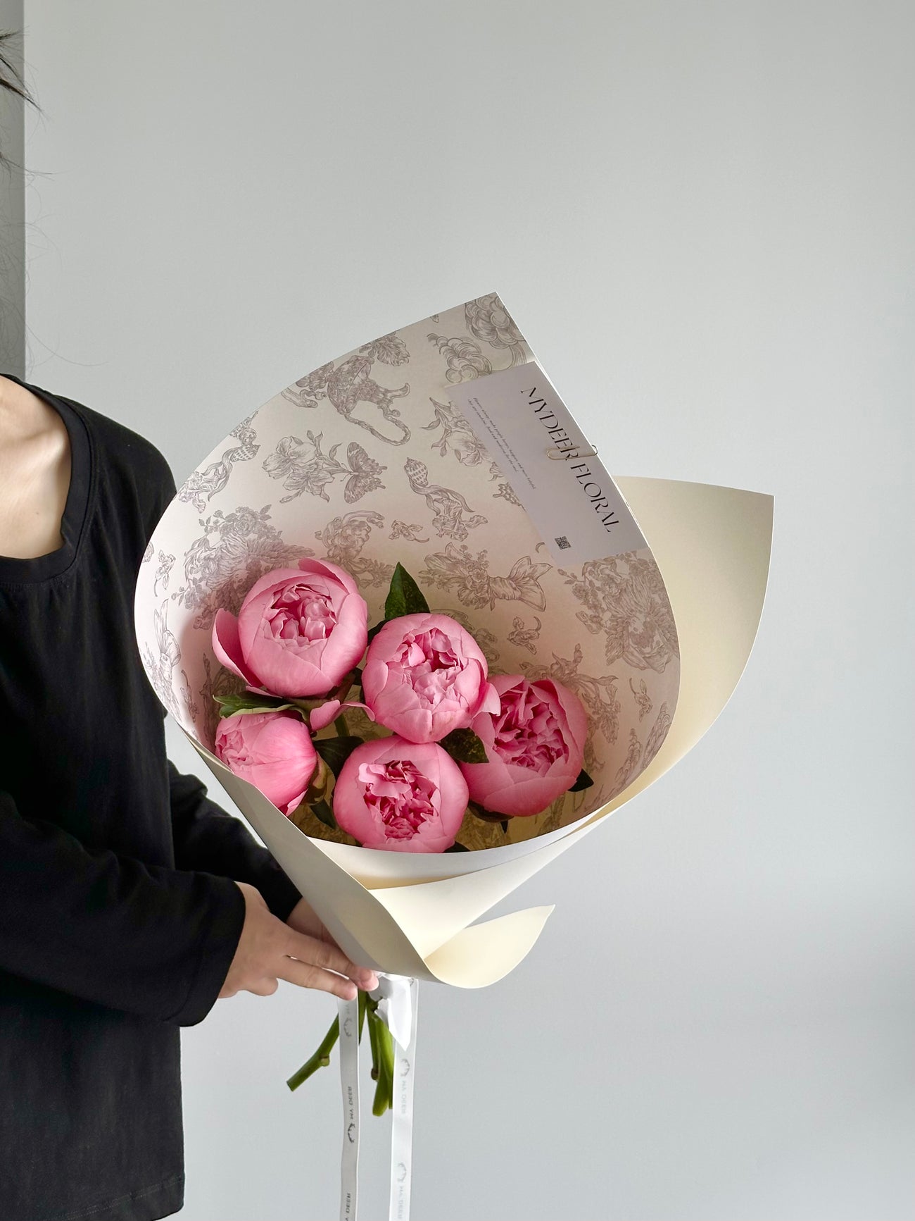 蚀刻鲑鱼芍药｜Salmon Peonies Bouquet