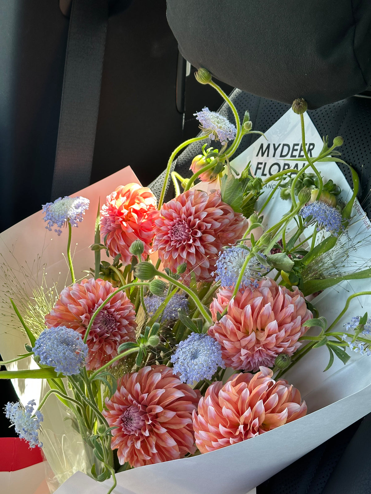奶油桃子小花束｜Pom Pom Bouquet