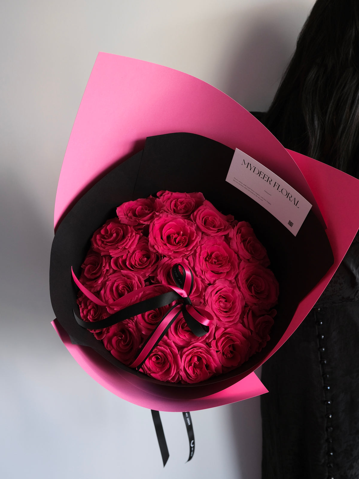 甜心粉玫瑰花束 | Hot Pink Rose Bouquet