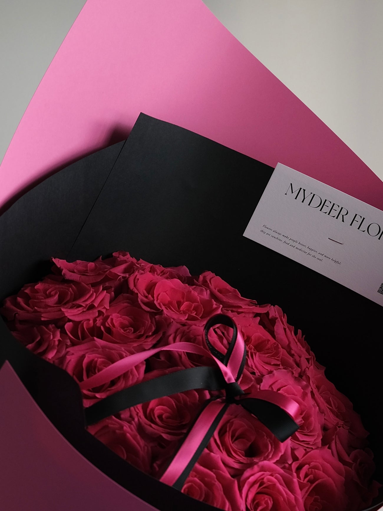 甜心粉玫瑰花束 | Hot Pink Rose Bouquet