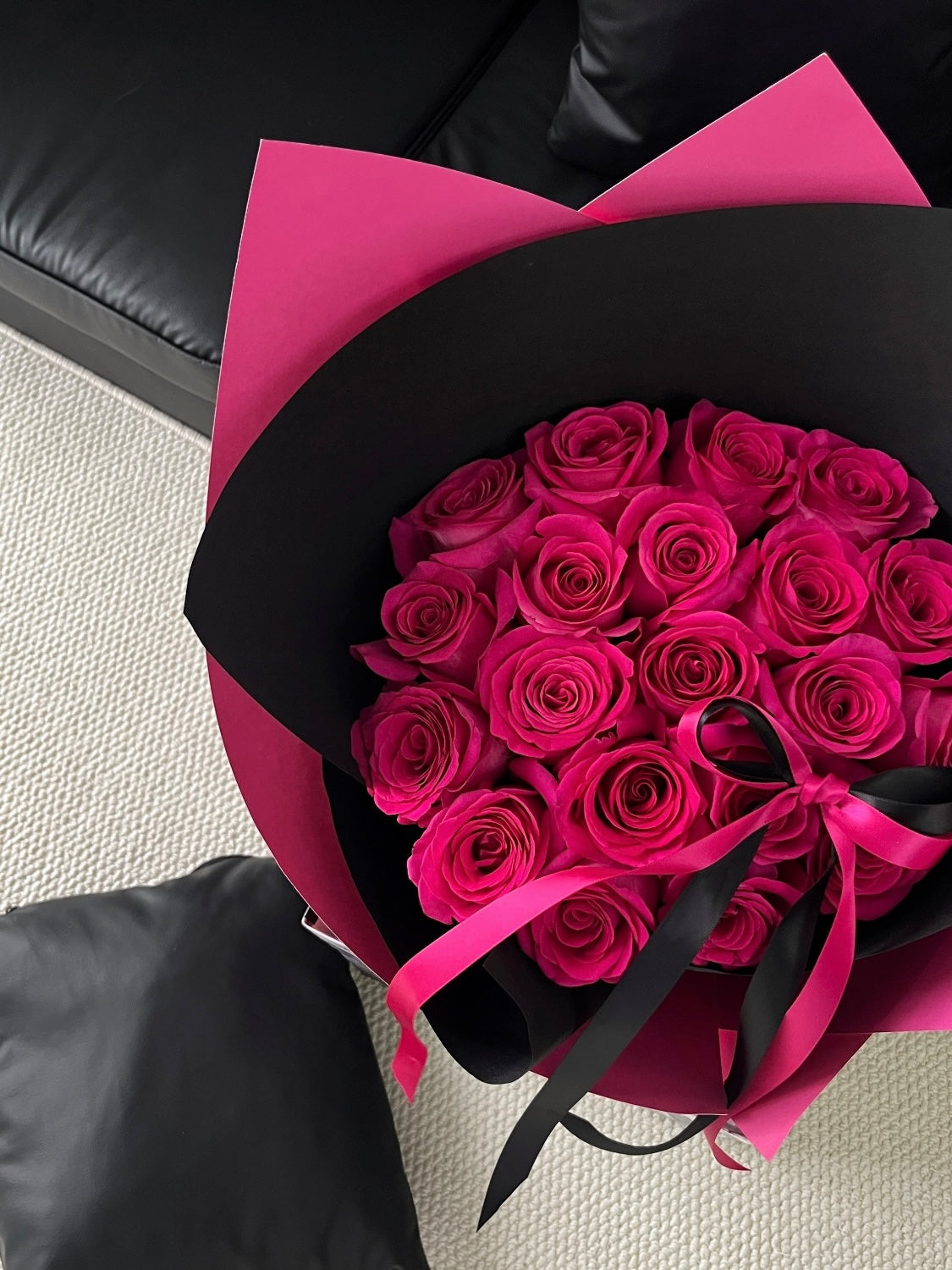 甜心粉玫瑰花束 | Hot Pink Rose Bouquet