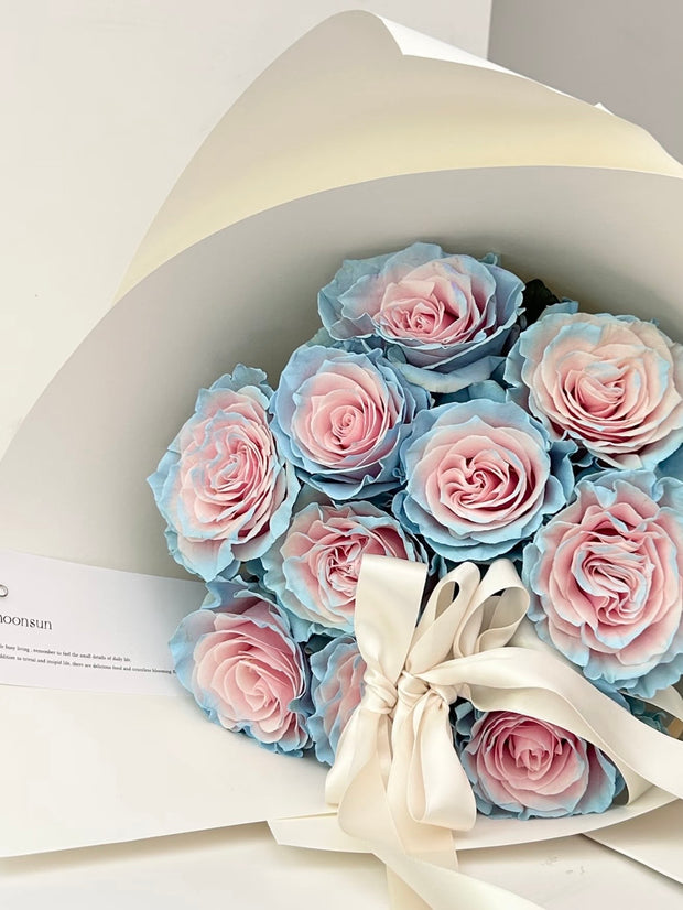粉蓝宝贝玫瑰花束｜Baby Blue Rose Bouquet