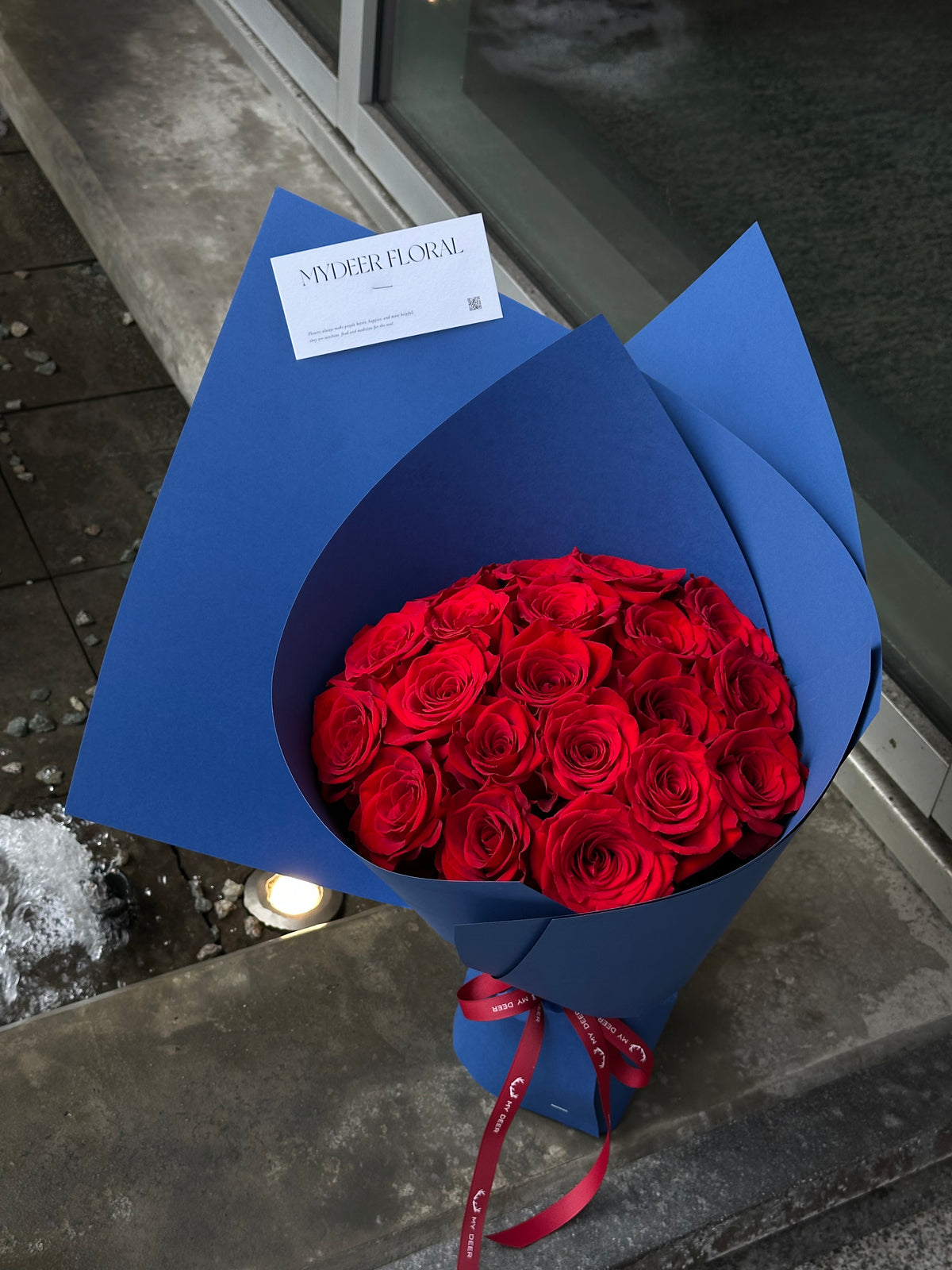 《海蓝情书》玫瑰花束