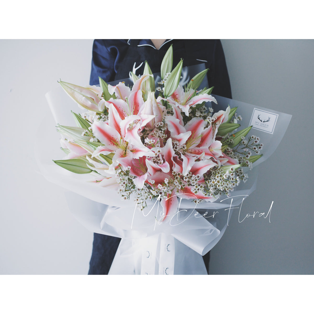 百合花束 | Lilies Bouquet