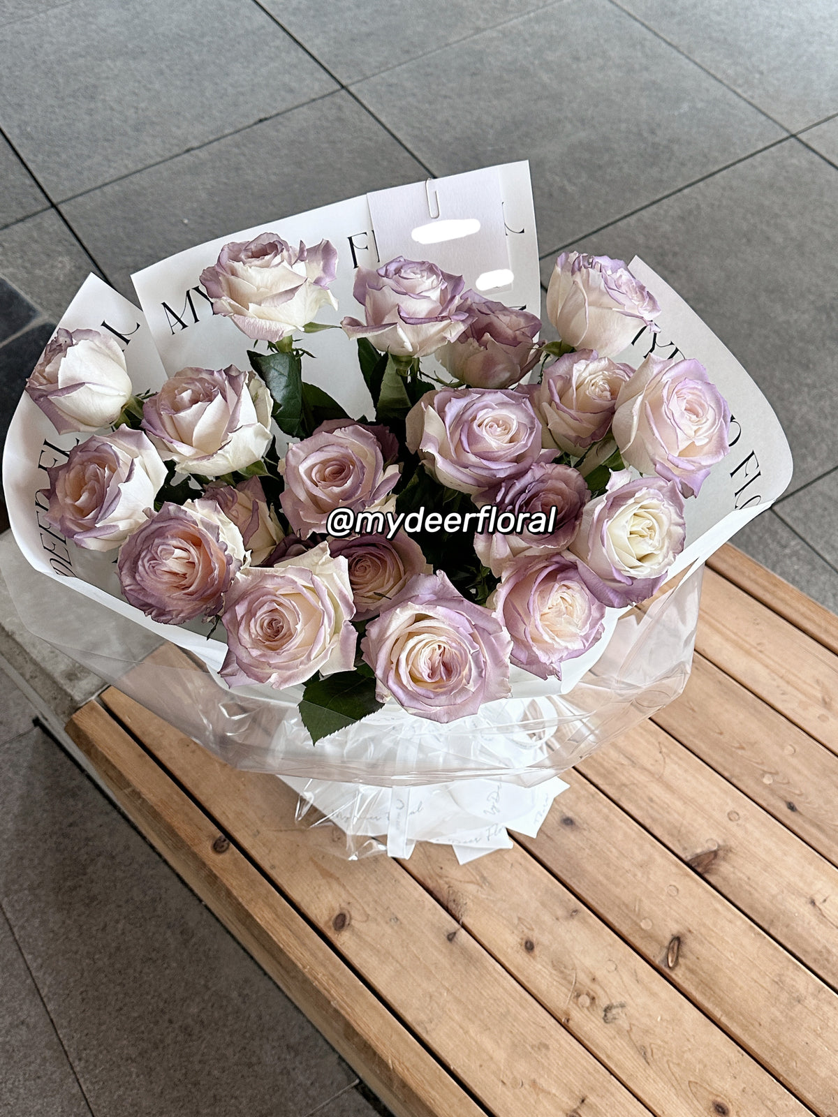 卡普里紫玫瑰花束｜Capri Rose